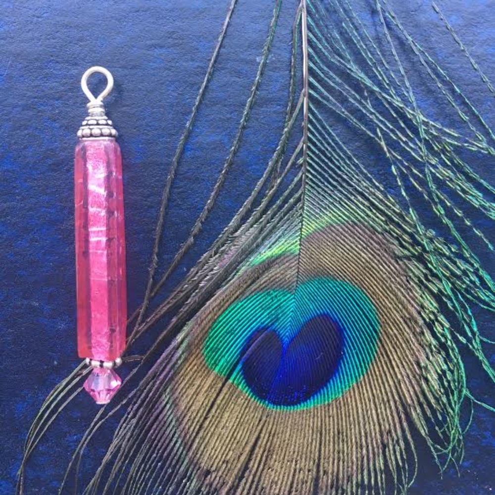 311: Pink Venetian Glass Icicle Pendant